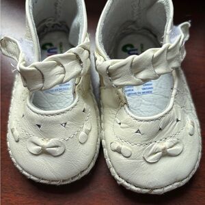 Cream Kids Shoes made of leather